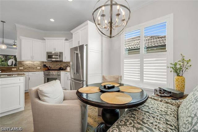 6589 Roma WAY, Naples, FL 34113