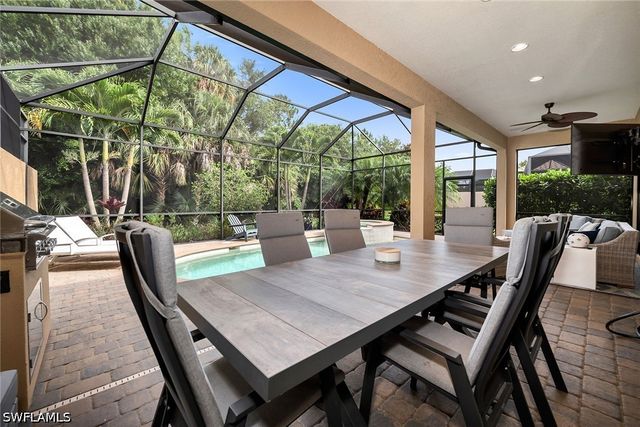 6589 Roma WAY, Naples, FL 34113
