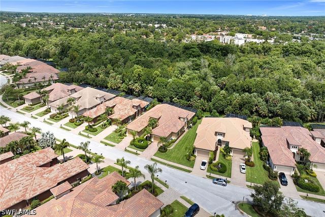 6589 Roma WAY, Naples, FL 34113
