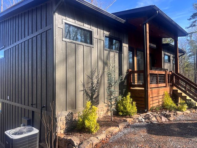 57 Deerfield Lane, Blue Ridge, GA 30513