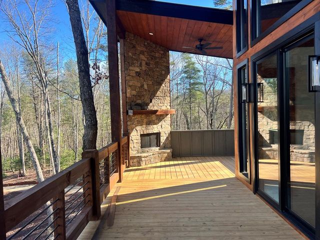 57 Deerfield Lane, Blue Ridge, GA 30513