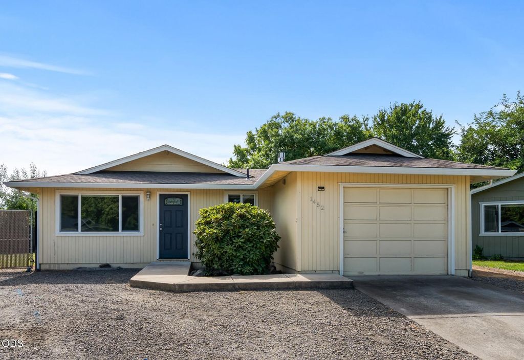 1452 Carolyn Circle, Medford, OR 97504