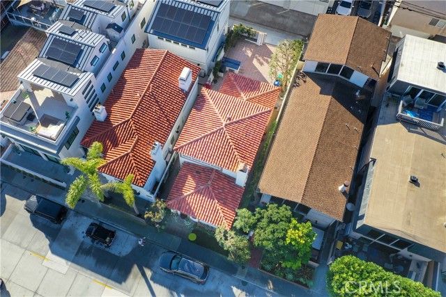 1211 W Bay, Newport Beach, CA 92661