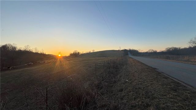 Parsons Road, Springdale, AR 72764