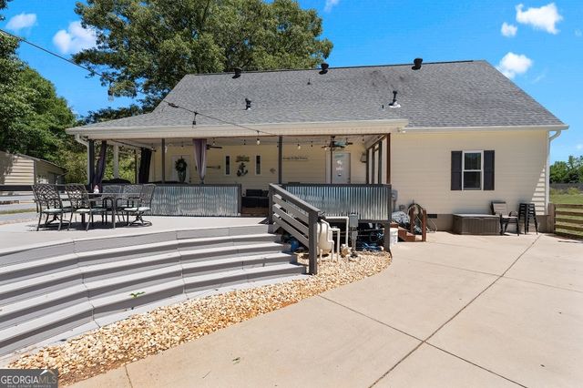 405 Little Circle, Tallapoosa, GA 30176