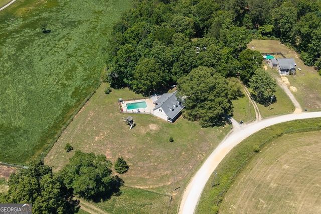 405 Little Circle, Tallapoosa, GA 30176