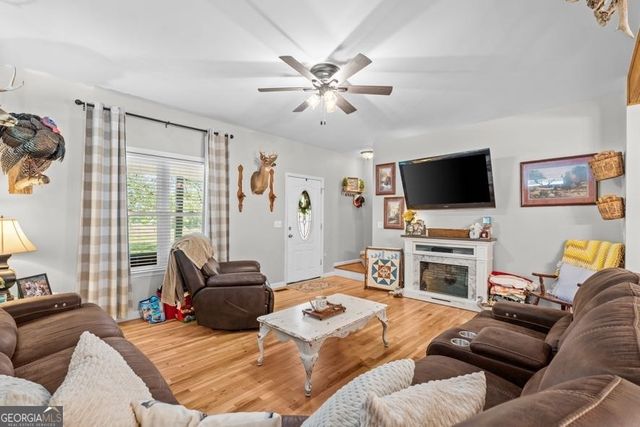 405 Little Circle, Tallapoosa, GA 30176