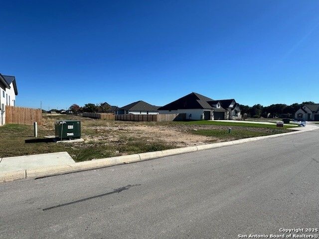 266 Janice Avenue, Castroville, TX 78009