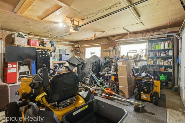 48132 Pheasant Street, Chesterfield Township, MI 48047