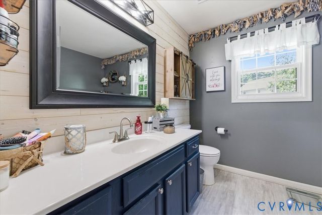 3136 Popular View Pl, Chester, VA 23831