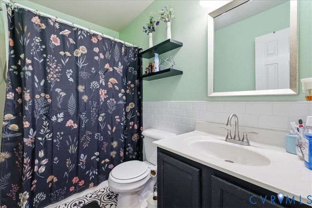 3136 Popular View Pl, Chester, VA 23831