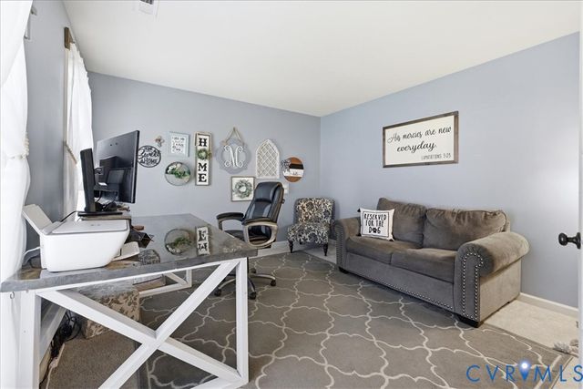 3136 Popular View Pl, Chester, VA 23831