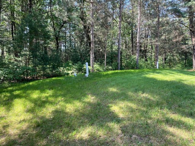 932 10th Avenue, Hancock, WI 54943