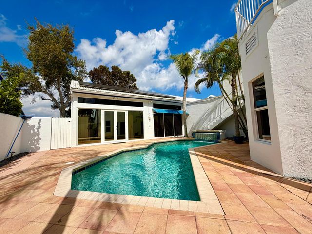3687 Mykonos Court, Boca Raton, FL 33487