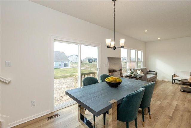 2205 Sunny View Court, Marysville, OH 43040