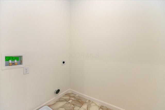 2205 Sunny View Court, Marysville, OH 43040