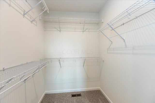 2205 Sunny View Court, Marysville, OH 43040