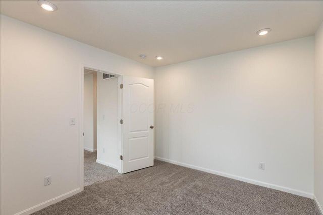 2205 Sunny View Court, Marysville, OH 43040