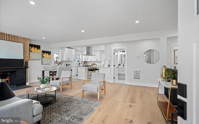 6605 3RD ST NW, Washington, DC 20012