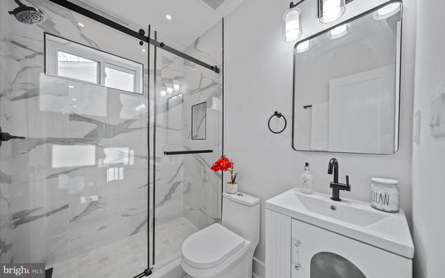 6605 3RD ST NW, Washington, DC 20012