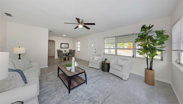 2814 TIFTON STREET S, Gulfport, FL 33711