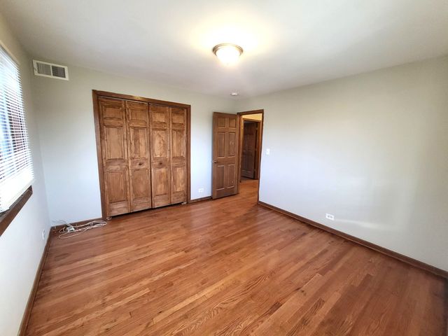 725 Braemar Road, Flossmoor, IL 60422