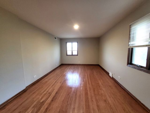 725 Braemar Road, Flossmoor, IL 60422