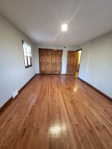 725 Braemar Road, Flossmoor, IL 60422