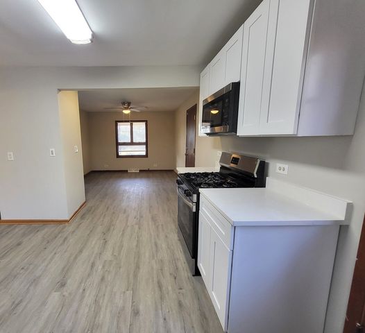 725 Braemar Road, Flossmoor, IL 60422