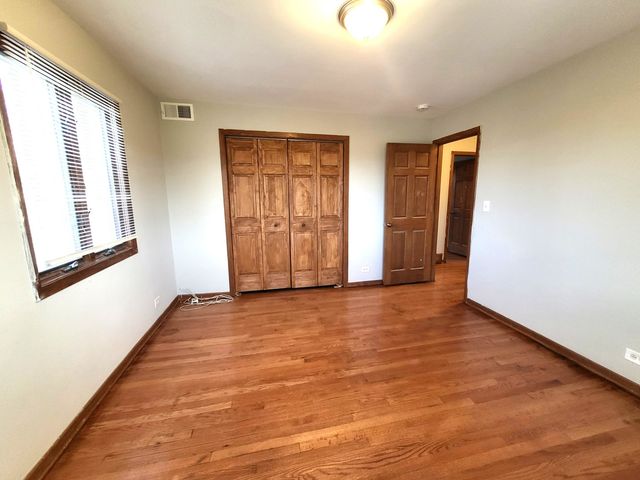 725 Braemar Road, Flossmoor, IL 60422