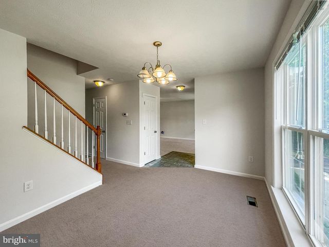 220 5TH ST, Colonial Beach, VA 22443