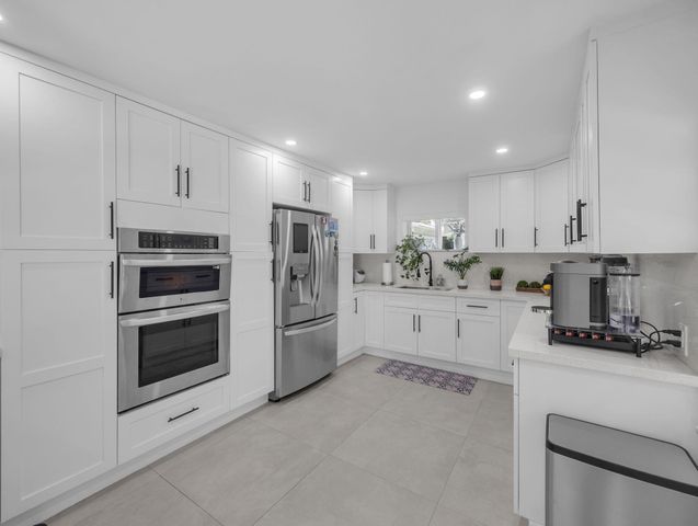 520 NE 135th Street, North Miami, FL 33161