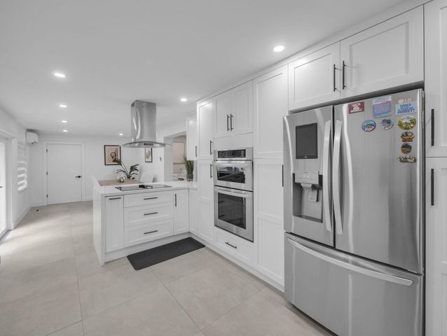 520 NE 135th Street, North Miami, FL 33161