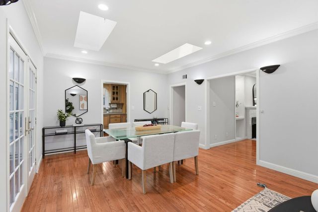 3010 Alameda De Las Pulgas, San Mateo, CA 94403