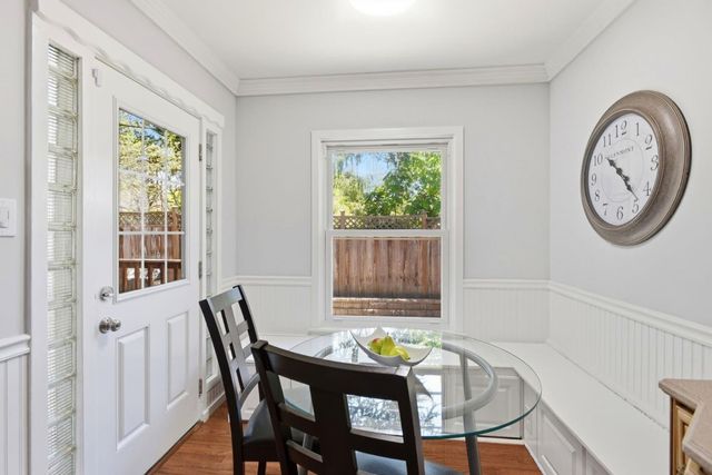 3010 Alameda De Las Pulgas, San Mateo, CA 94403