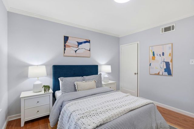 3010 Alameda De Las Pulgas, San Mateo, CA 94403