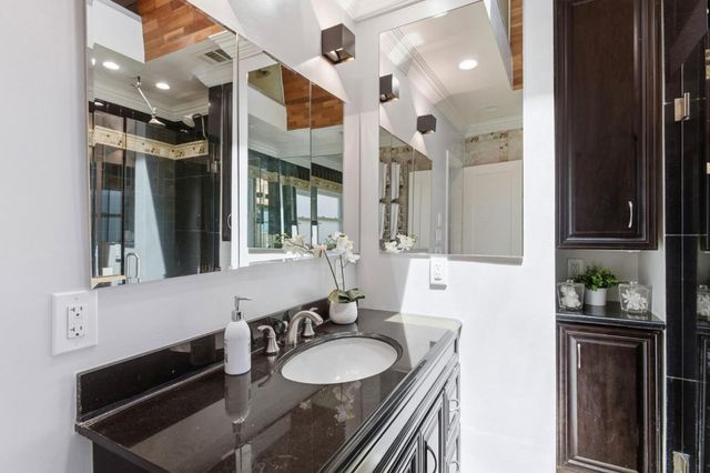 3010 Alameda De Las Pulgas, San Mateo, CA 94403