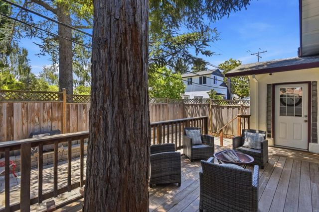 3010 Alameda De Las Pulgas, San Mateo, CA 94403
