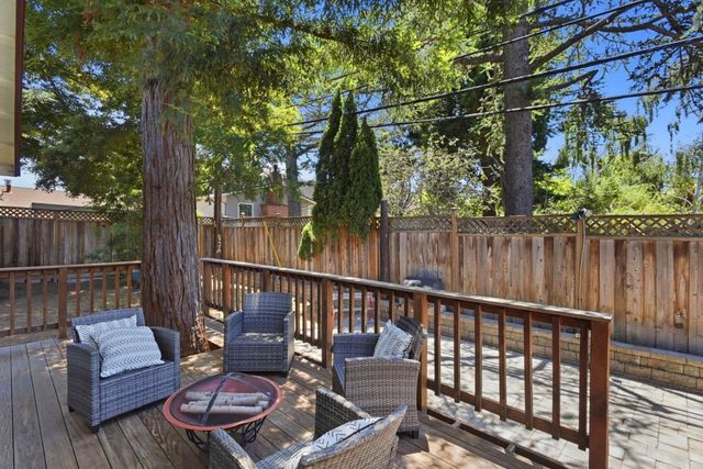 3010 Alameda De Las Pulgas, San Mateo, CA 94403