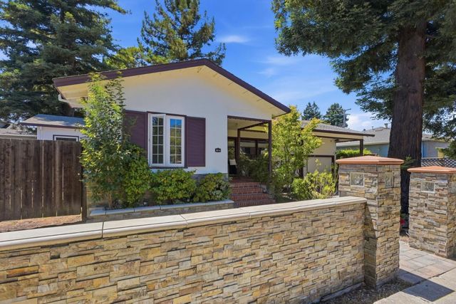3010 Alameda De Las Pulgas, San Mateo, CA 94403