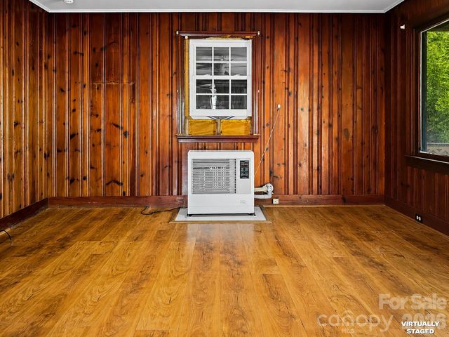 2346 Collettsville Road, Lenoir, NC 28645