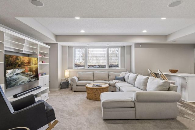 14356 Cosette Way N, Hugo, MN 55038