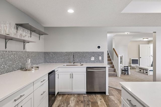 14356 Cosette Way N, Hugo, MN 55038