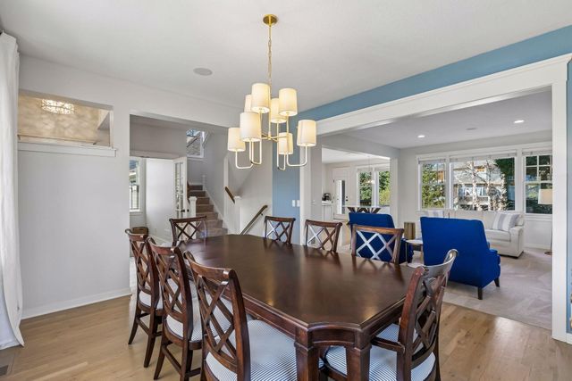 14356 Cosette Way N, Hugo, MN 55038