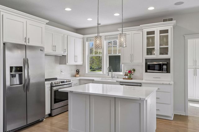 14356 Cosette Way N, Hugo, MN 55038