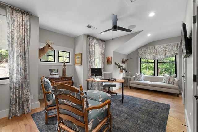 207 Utana Bluffs Trail, Ellijay, GA 30540