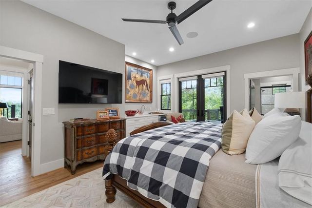 207 Utana Bluffs Trail, Ellijay, GA 30540