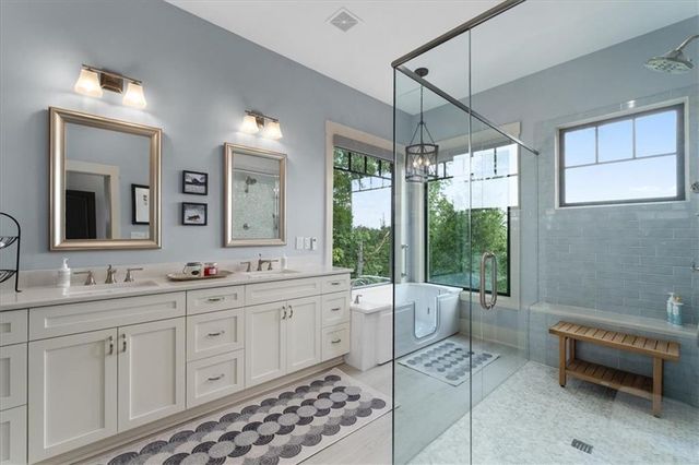 207 Utana Bluffs Trail, Ellijay, GA 30540