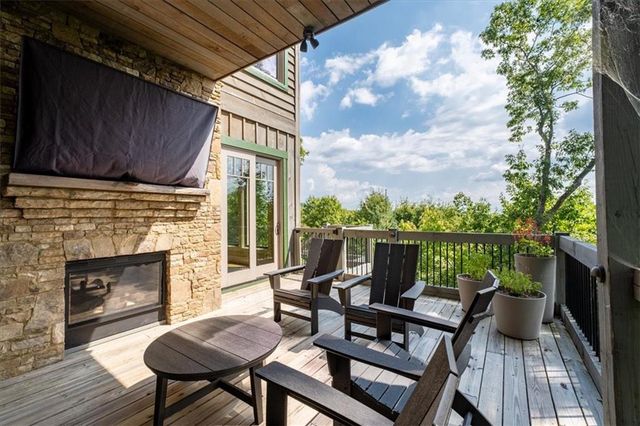 207 Utana Bluffs Trail, Ellijay, GA 30540