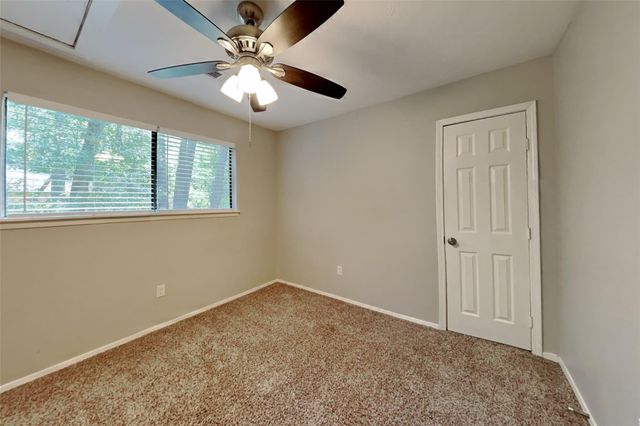 2 River Birch Lane, Spring, TX 77380